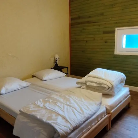 Maison Familiale 10 Pers Avec Jardin Et Parking A Saint-georges D'oleron - Fr-1-778-31 سا جورج دوليه