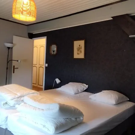 Maison Familiale 10 Pers Avec Jardin Et Parking A Saint-georges D'oleron - Fr-1-778-31
