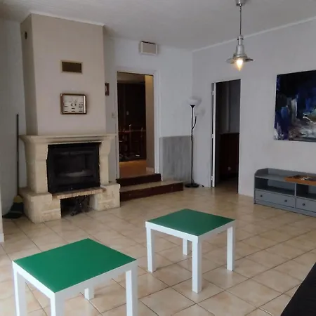 بيت للعطل Maison Familiale 10 Pers Avec Jardin Et Parking A Saint-georges D'oleron - Fr-1-778-31